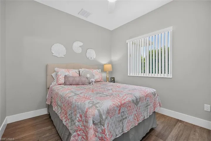 1605 Sw 43rd St, Cape Coral, Florida 33914