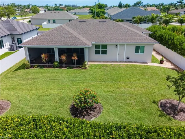 1605 Sw 43rd St, Cape Coral, Florida 33914