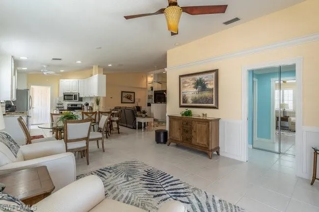 7103  Marconi  CT, Naples, FL 34114