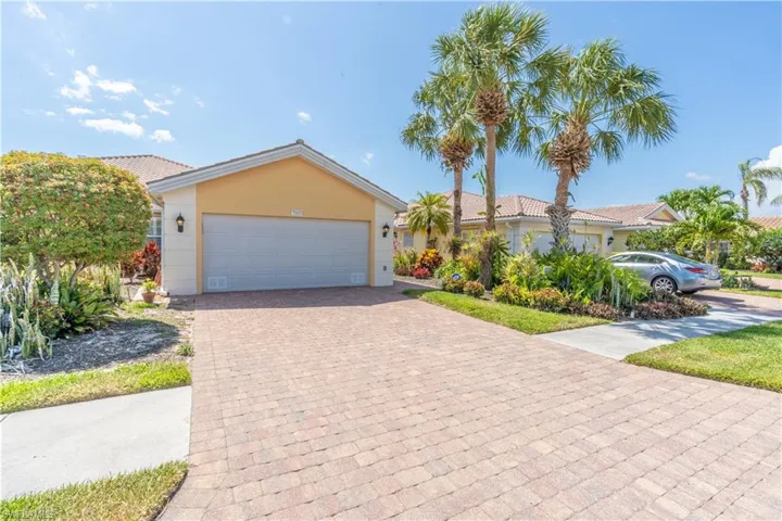 7103  Marconi  CT, Naples, FL 34114