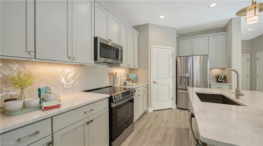 5034 Draco Cir, Naples, Florida 34120