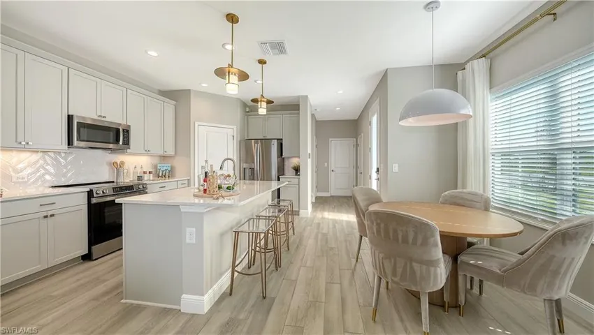 5034 Draco Cir, Naples, Florida 34120