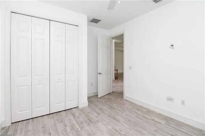 1371  Michigan  AVE, Naples, FL 34103