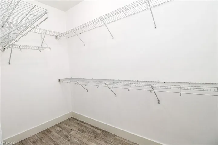1371  Michigan  AVE, Naples, FL 34103
