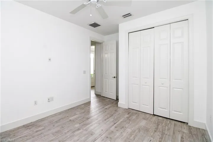 1371  Michigan  AVE, Naples, FL 34103