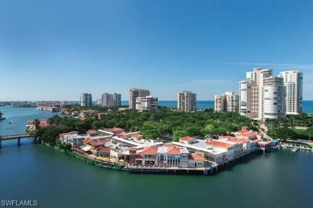 1371  Michigan  AVE, Naples, FL 34103