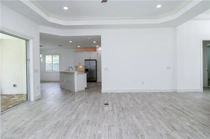 1371  Michigan  AVE, Naples, FL 34103