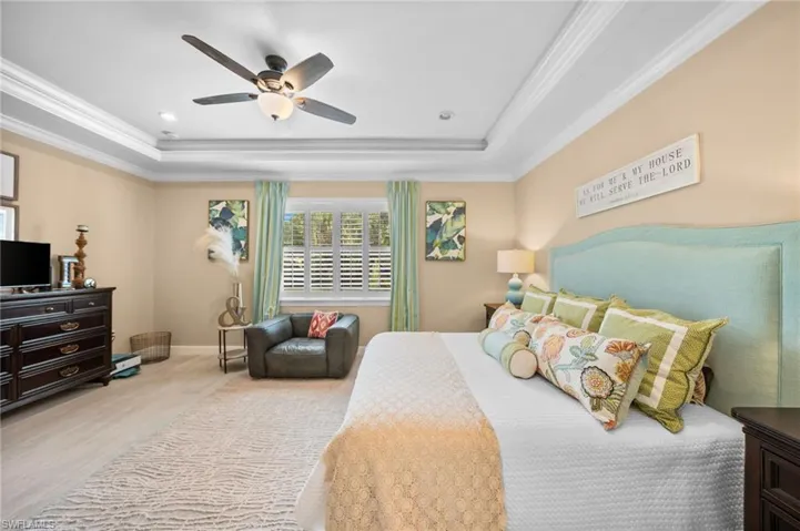 16213 Camden Lakes Cir, Naples, Florida 34110