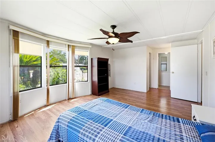 621 Charlemagne Blvd, Naples, Florida 34112