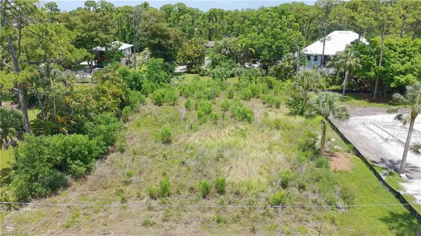 14917 Martin Dr, Fort Myers, Florida 33908