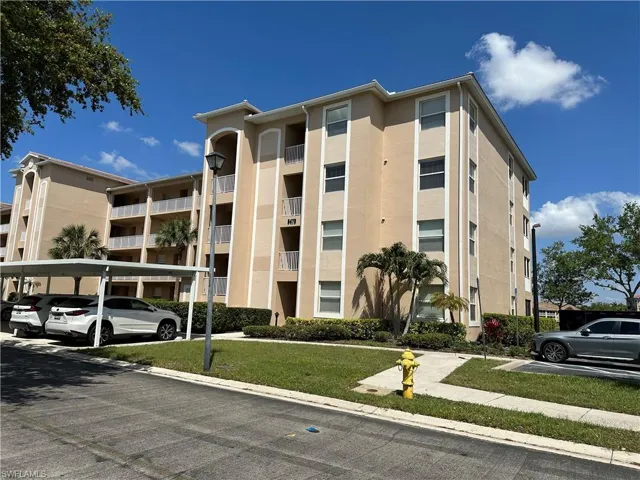 8470 Kingbird Loop 1050, Estero, Florida 33967