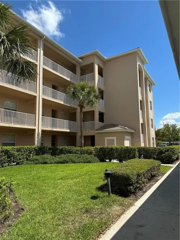 8470 Kingbird Loop 1050, Estero, Florida 33967