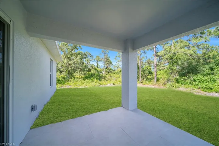 733  Dante S AVE, Lehigh Acres, FL 33974