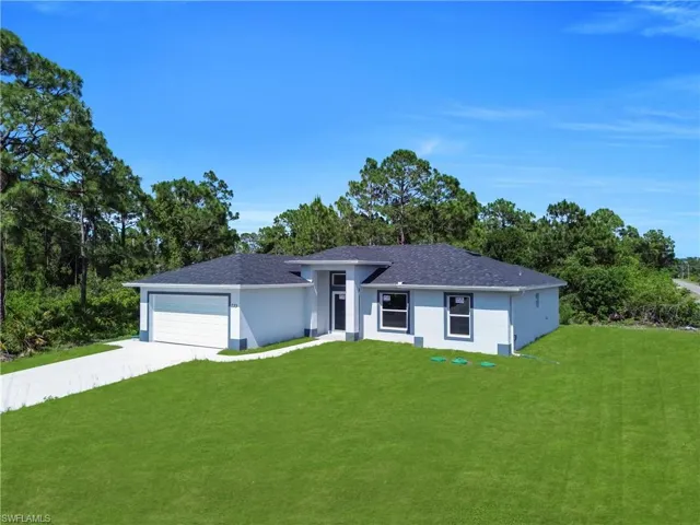 733  Dante S AVE, Lehigh Acres, FL 33974