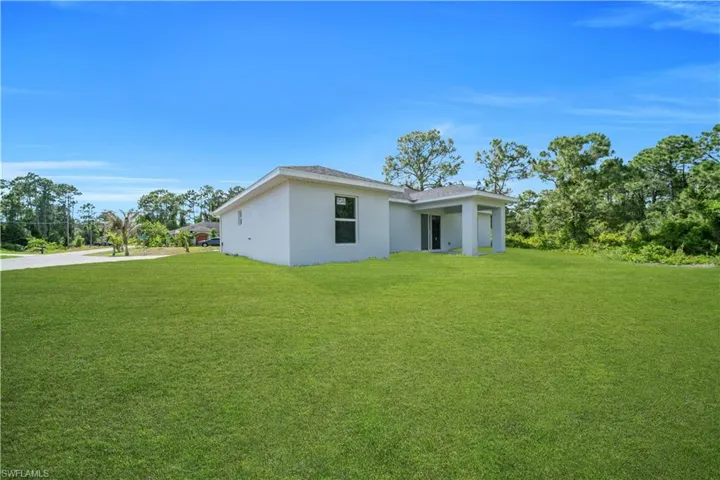 733  Dante S AVE, Lehigh Acres, FL 33974