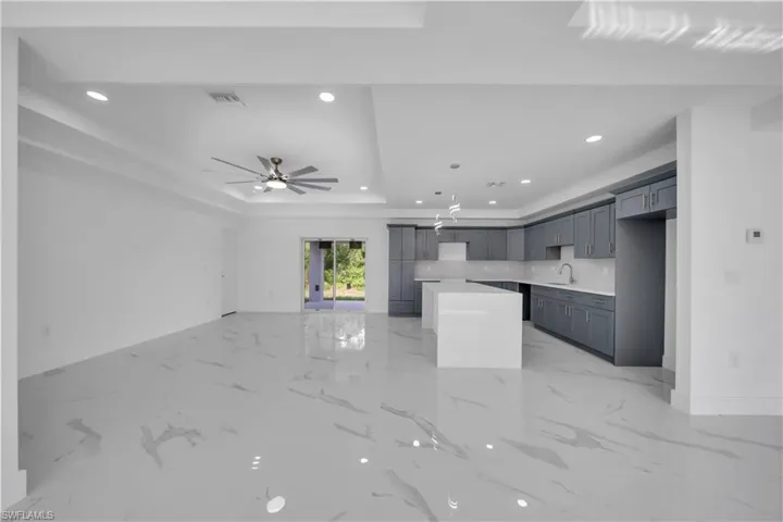 733  Dante S AVE, Lehigh Acres, FL 33974