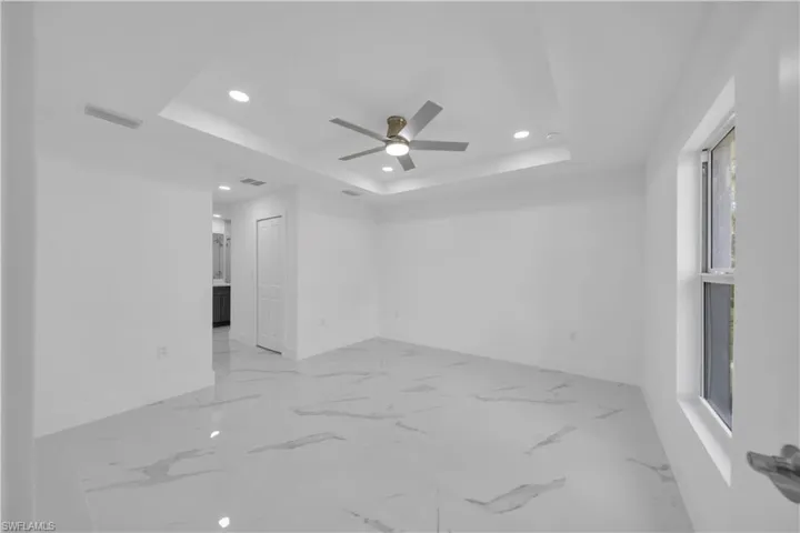 733  Dante S AVE, Lehigh Acres, FL 33974