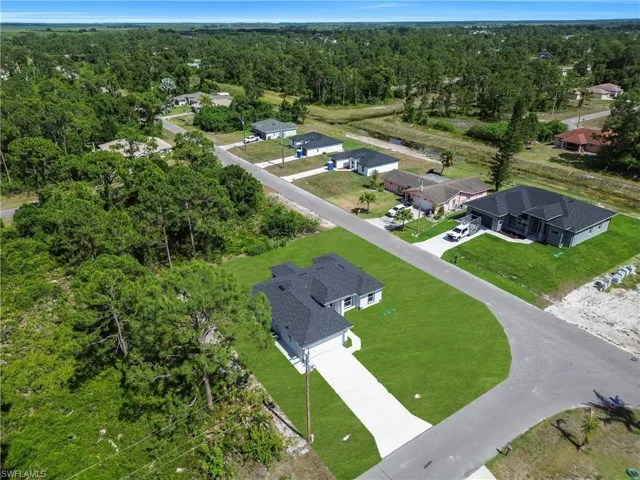 733  Dante S AVE, Lehigh Acres, FL 33974