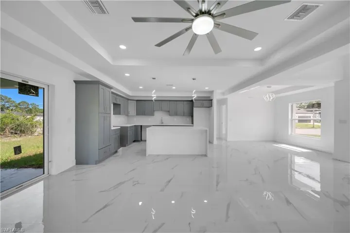 733  Dante S AVE, Lehigh Acres, FL 33974