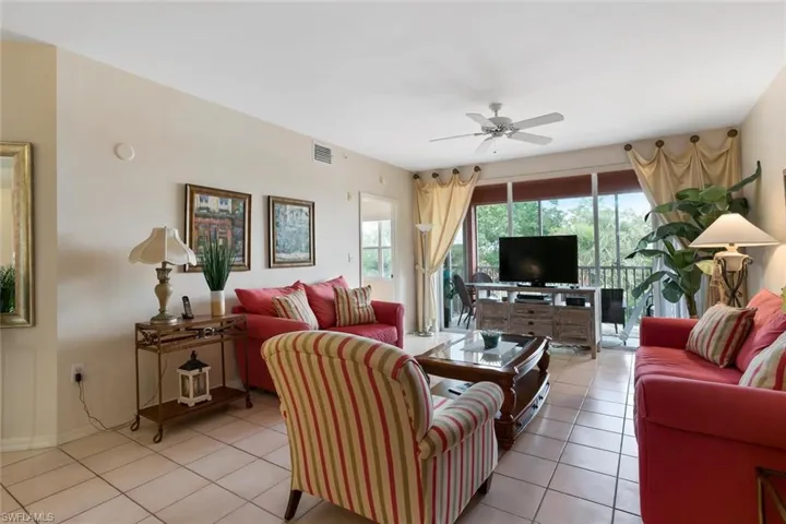 519 Roma Ct 306, Naples, Florida 34110