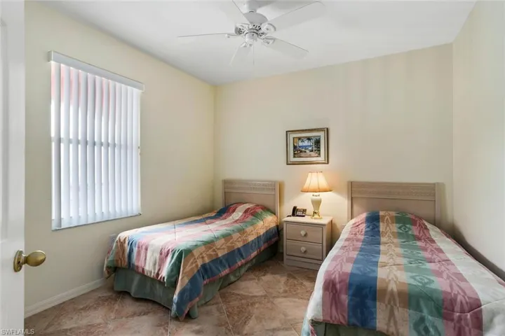 519 Roma Ct 306, Naples, Florida 34110