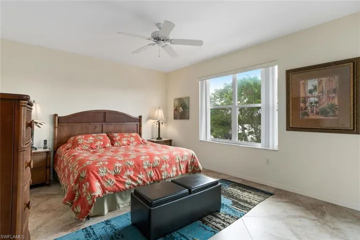 519 Roma Ct 306, Naples, Florida 34110