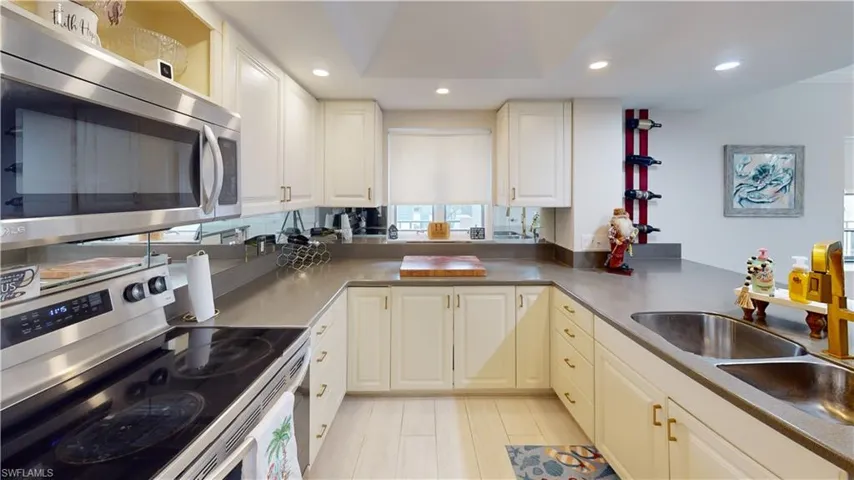 1518 Oyster Catcher Pt 1518-c, Naples, Florida 34105