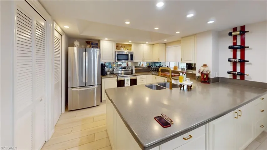 1518 Oyster Catcher Pt 1518-c, Naples, Florida 34105