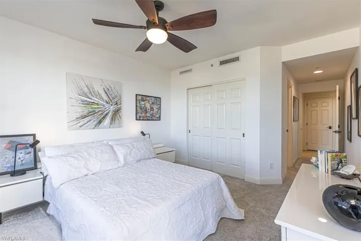 Guest Bedroom en suite with private balcony and new carpet