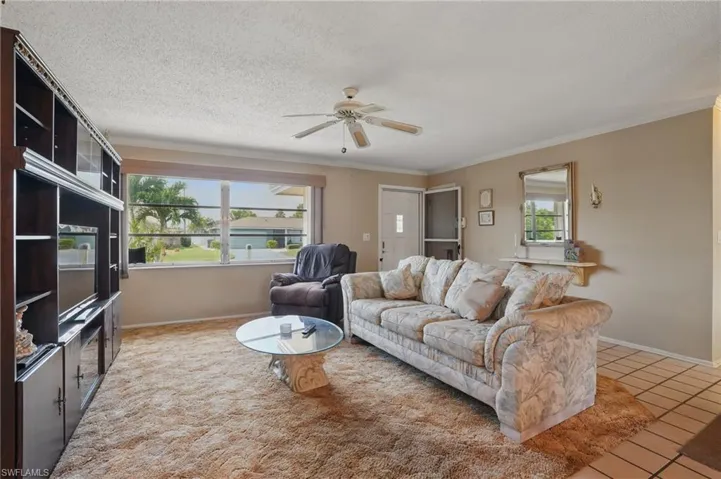 1303 SE 33rd  TER, Cape Coral, FL 33904