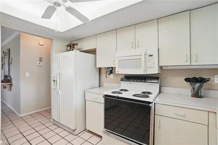 1303 SE 33rd  TER, Cape Coral, FL 33904