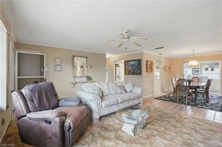 1303 SE 33rd  TER, Cape Coral, FL 33904