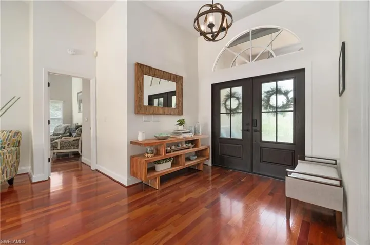 7021  Appleby  DR, Naples, FL 34104
