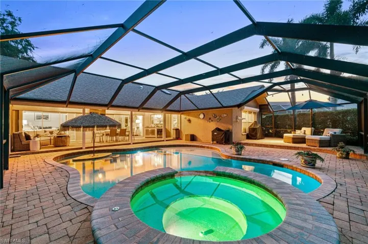 7021  Appleby  DR, Naples, FL 34104