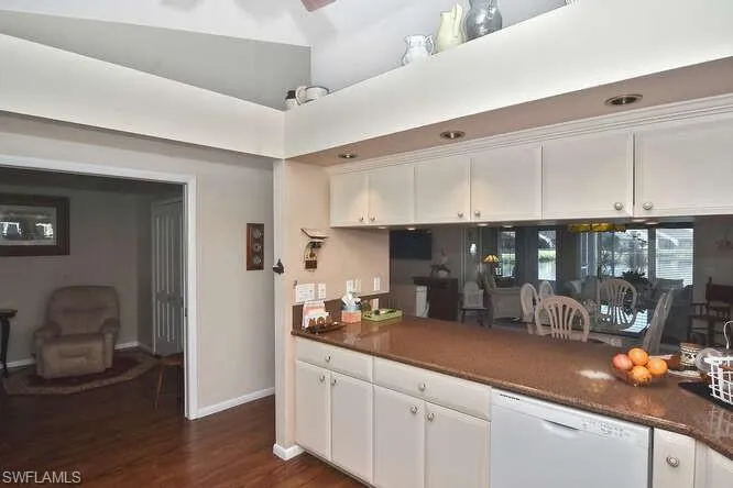 2301 Mcgregor Park Cir, Fort Myers, Florida 33908