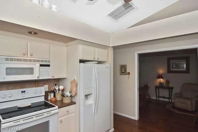 2301 Mcgregor Park Cir, Fort Myers, Florida 33908