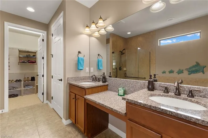 10817  Dennington  RD, Fort Myers, FL 33913