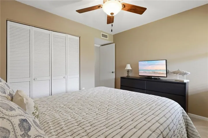 1526 Mainsail Dr 3, Naples, Florida 34114