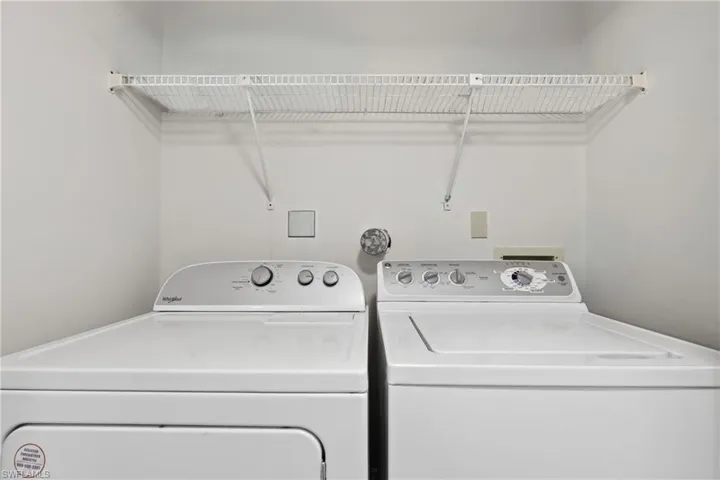 1526 Mainsail Dr 3, Naples, Florida 34114