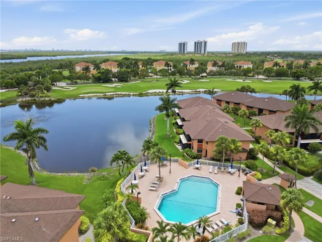 1526 Mainsail Dr 3, Naples, Florida 34114