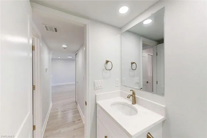6660 Estero Blvd 105, Fort Myers Beach, Florida 33931
