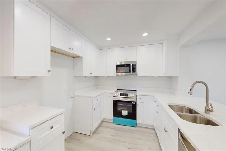 6660 Estero Blvd 105, Fort Myers Beach, Florida 33931