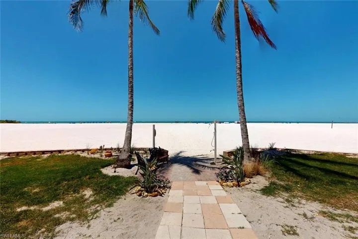 6660 Estero Blvd 105, Fort Myers Beach, Florida 33931
