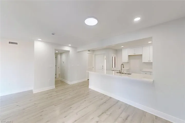 6660 Estero Blvd 105, Fort Myers Beach, Florida 33931