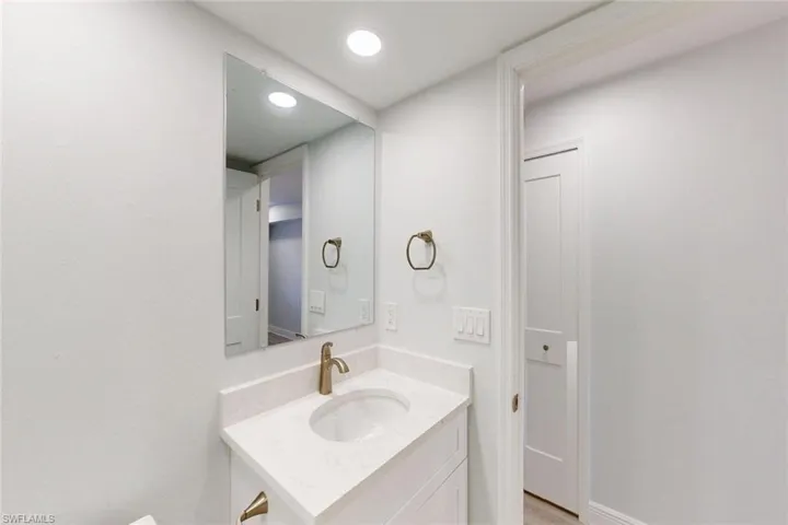6660 Estero Blvd 105, Fort Myers Beach, Florida 33931