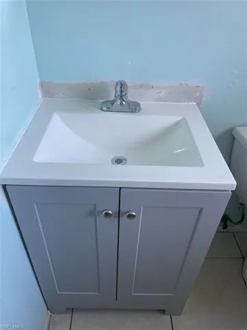 5455/5453  Third  AVE, Fort Myers, FL 33907