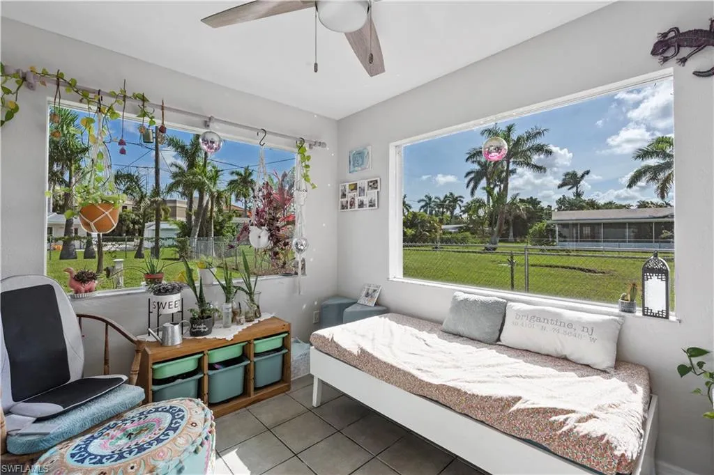 9948 Almetta AVE, Fort Myers, FL 33919,225063501