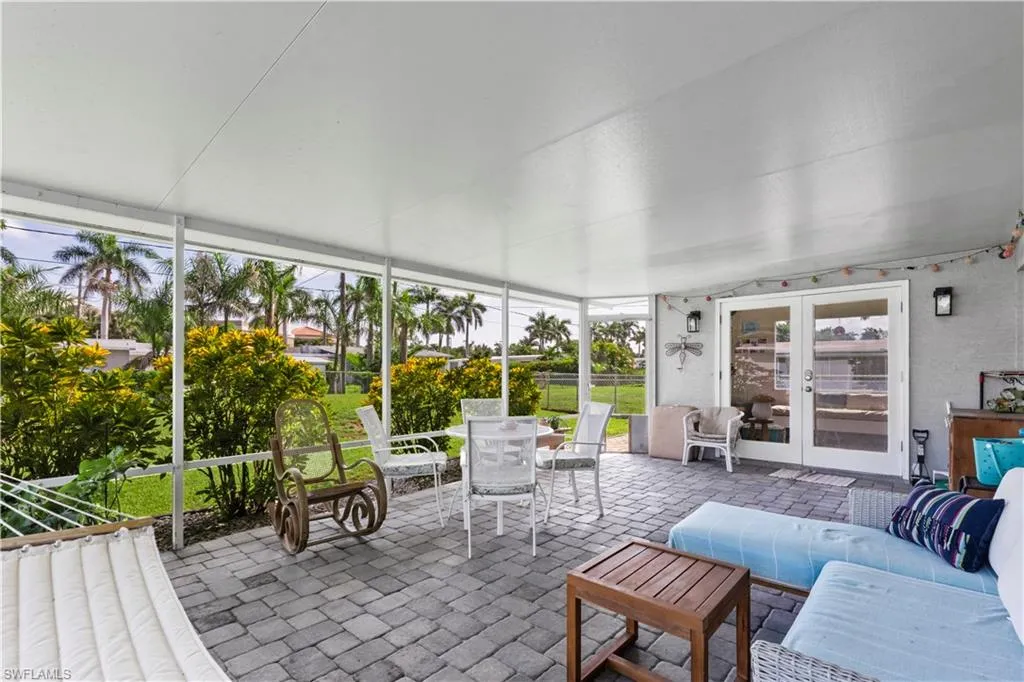 9948 Almetta AVE, Fort Myers, FL 33919,225063501