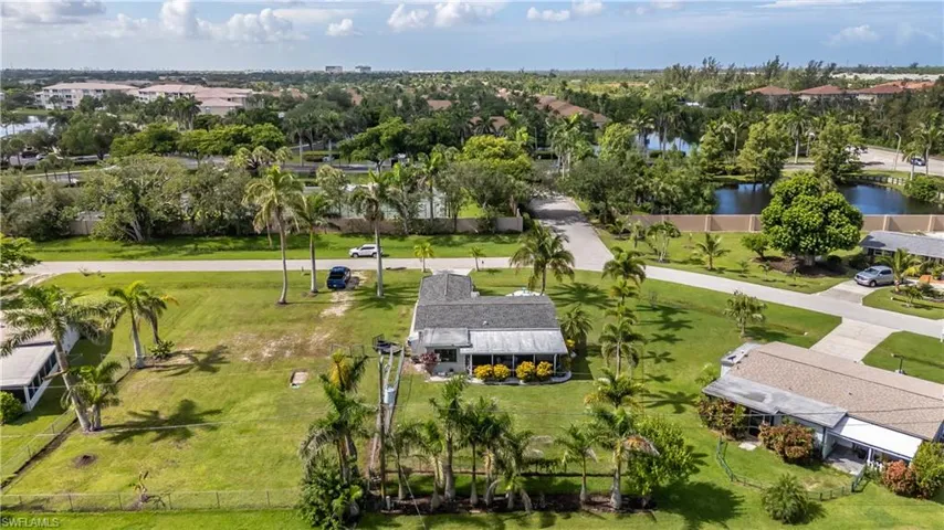 9948  Almetta  AVE, Fort Myers, FL 33919