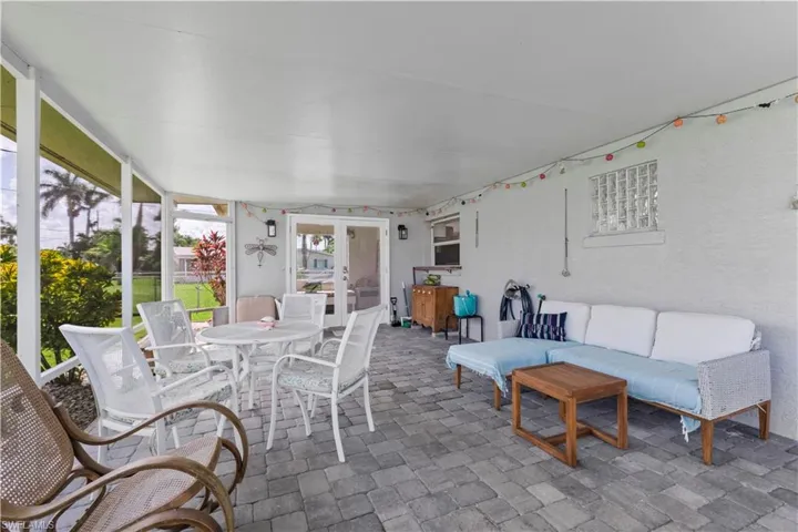 9948  Almetta  AVE, Fort Myers, FL 33919